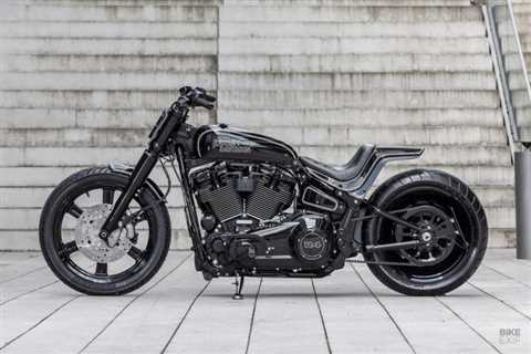 Classic Fighter: A punchy custom Street Bob by One Way Machine