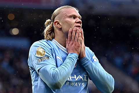 Erling Haaland injury update after Man City striker subbed