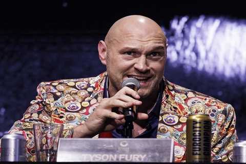 Tyson Fury Named World's Sexiest Sportsman, Gives Hope to 'Fat Bald' Men Everywhere