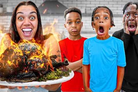 THE WORST THANKSGIVING EVER **SHE BURNT THE FOOD**