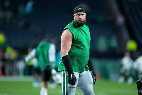 Insider Reveals Lane Johnson Injury Update