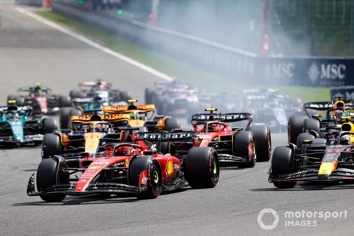Charles Leclerc surpasses Carlos Sainz in drivers’ standings: for Spanish media it’s about “luck” | ..