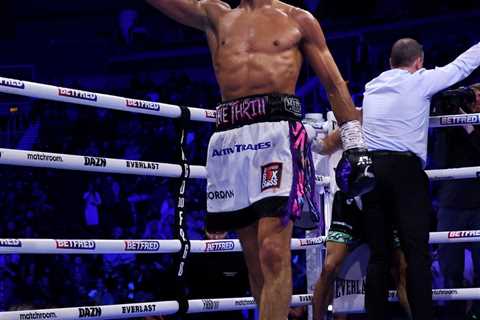 Jordan Gill Stops Michael Conlan in Seven