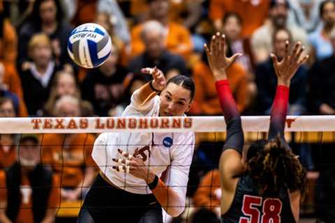 Eight matches Thursday: Breaking down the NCAA volleyball round of 16