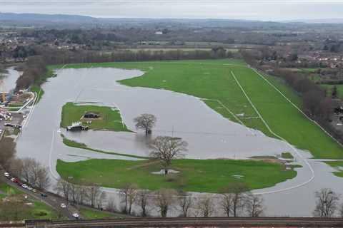 Popular Southwell Racecourse Forced to Close Due to Flooding and Safety Concerns