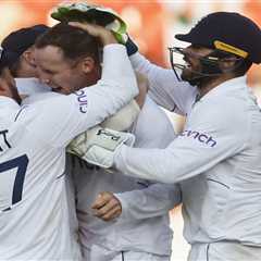England stun India to win first Test by 28 runs