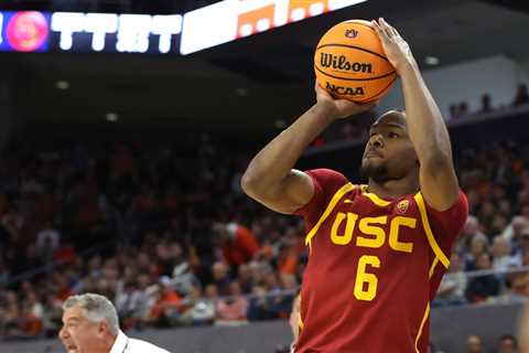 LeBron James Adds More Hype Behind Bronny After Best Game of Early USC Career