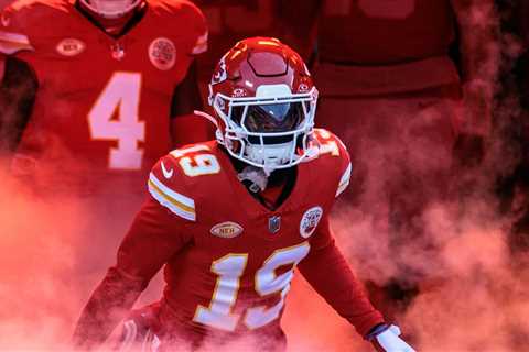 Chiefs-Dolphins Inactives: Kadarius Toney and Justyn Ross out