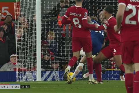 Chelsea Fans Furious Over Denied Penalty Against Liverpool