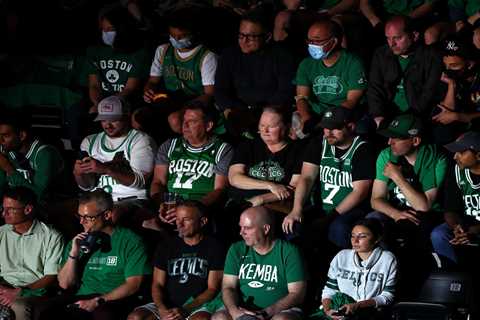 Celtics Plan To Honor Longtime Veteran