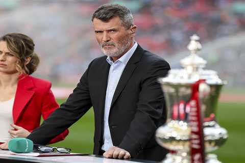 Roy Keane Takes Cheeky Dig at Sky Sports Pal Jamie Carragher after Chelsea's FA Cup Win