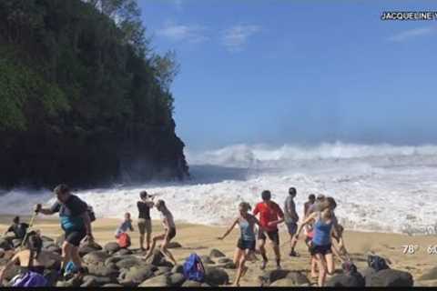 Dangers of high surf at Hanakapiai Beach on Kauai