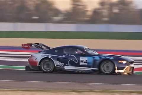 Ford Mustang GT3 Looks Fast, Sounds Like Thunder In Track Test Video