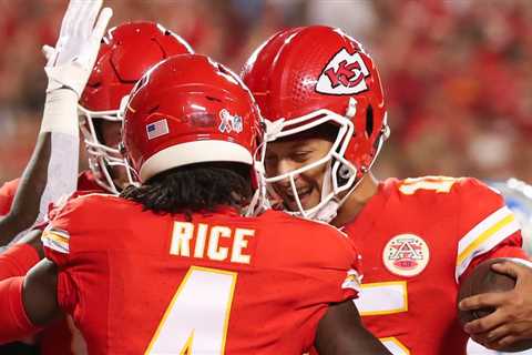 Chiefs News: Patrick Mahomes, Rashee Rice win team MVP, top rookie