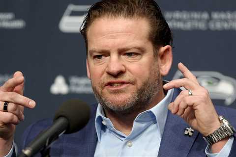 ‘I can’t tell you how it’s going to go’ – Seahawks GM John Schneider on QB situation