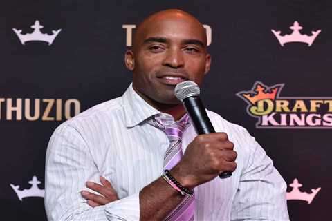 Tiki Barber Says Jets Should Try To Trade For 1 Star WR