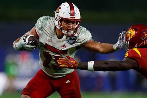 Report: Broncos are said to be “intrigued” by Louisville RB Isaac Guerendo on day 3 of the draft