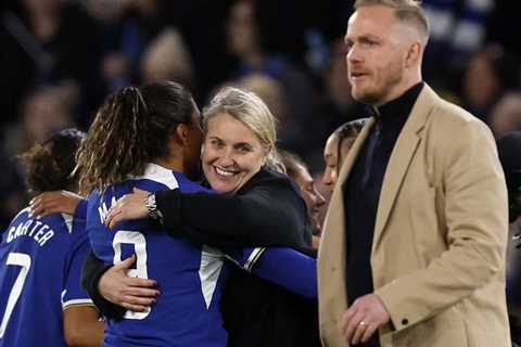 Emma Hayes Reacts to Arsenal Kit Clash Mistake in WSL Match