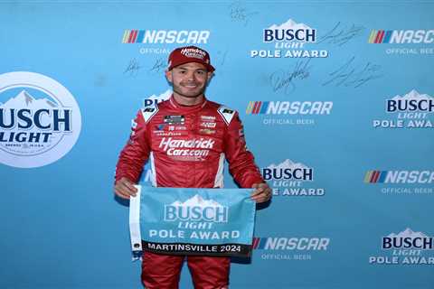 Kyle Larson edges nemesis Bubba Wallace for Martinsville pole – Speedway Digest