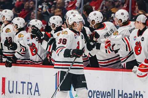 IceHogs roll in Game 2, even series | TheAHL.com