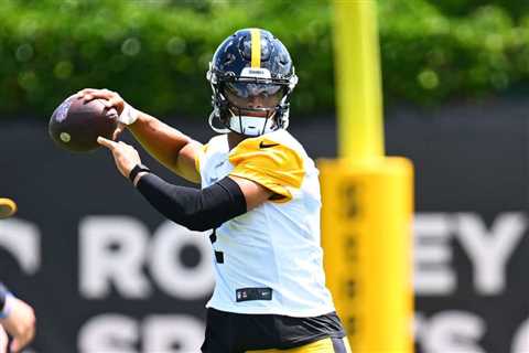 Justin Fields Reveals His Connection With Steelers WR