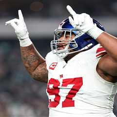 Dexter Lawrence named Giants' 2023 MVP by CBS Sports