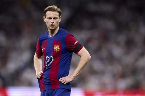 Barcelona concerned about Frenkie de Jong’s ankle injury