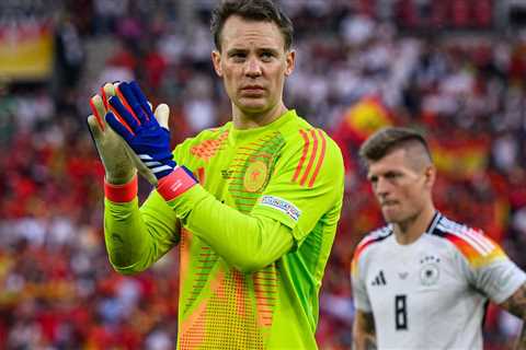 Germany’s Manuel Neuer and Toni Kroos deliver parting messages after the EUROs