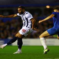 Oxford United to swoop in for ex-West Brom winger Matt Phillips