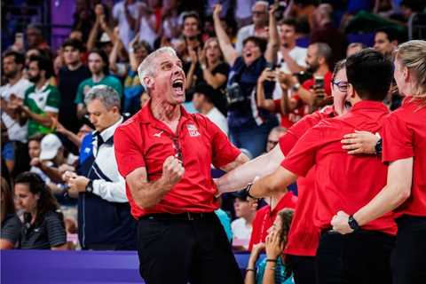 Going for gold! USA women defeat Brazil in 5 in Olympics volleyball semifinals