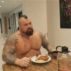 Eddie Hall Reveals Insane 10,000 Calorie-a-Day Diet That Helped Him Lose Weight