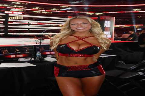 Stunning Sydney Thomas: From Unknown Model to Ring Girl Superstar