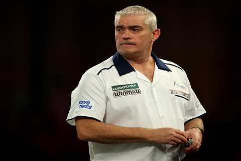 Darts legend Steve Beaton SLAMS 'BORING' Premier League format - calls for urgent changes to save..