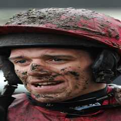 Ten Years After That Nightmare Fall, I'm Getting Back on a Horse (Against All Medical Advice)