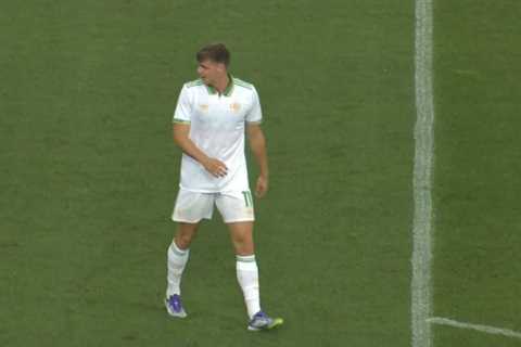 Brighton Loanee Ferguson Shatters Roma Opponents With 24-Minute Hat-Trick Debut