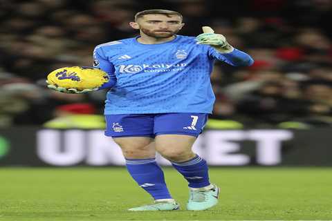 Lyon Stuck with Unwanted Keeper in Transfer Nightmare That Nobody Asked For