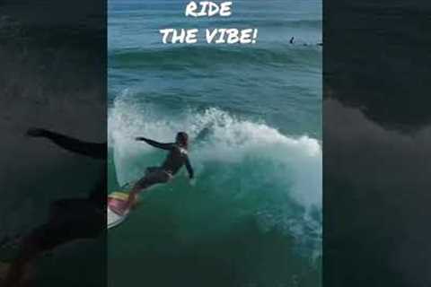 Waikiki Waves for Everyone: Learn to Surf in 60 Seconds (Hawaii)  #travel #traveltips  #shortvideo